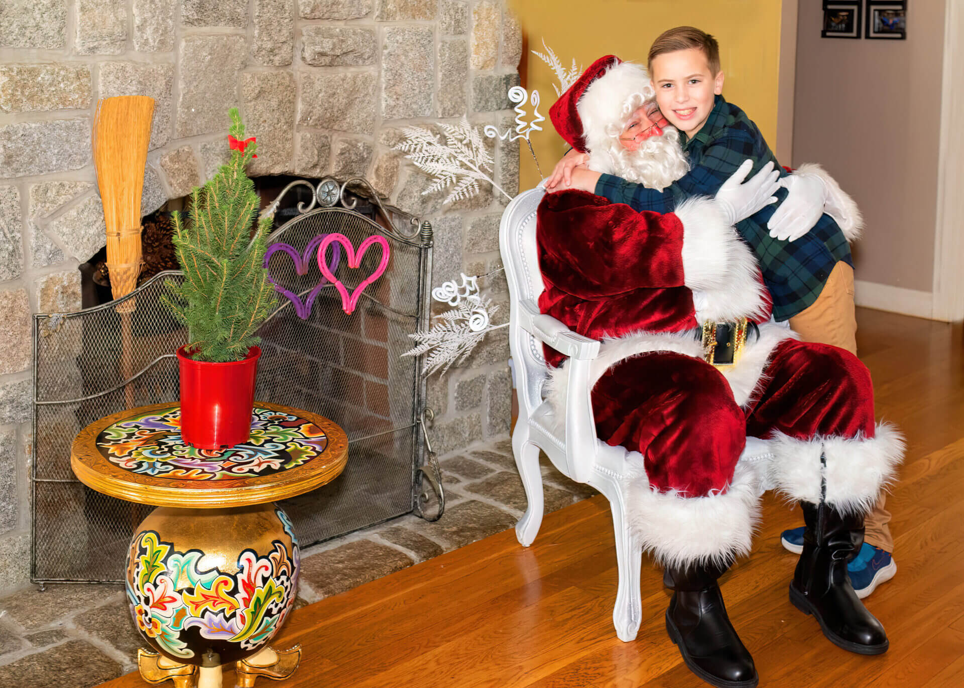 Pictures with Santa in Hopkinton, MA